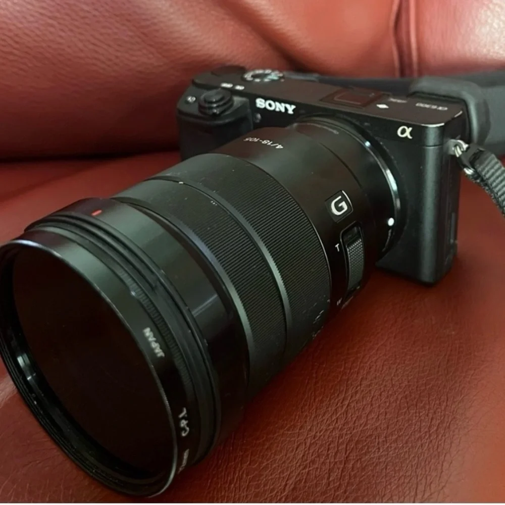 Sony - E PZ 18-105mm f/4.0 G OSS